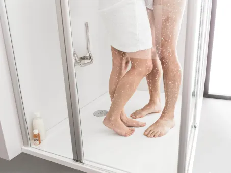 Ravak Gigant Pro Chrome zuhanytálca 110x80cm